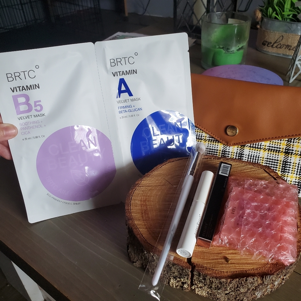 Makeup bundle